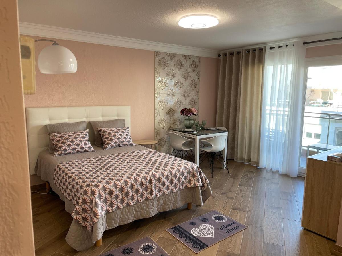 Studio With Swimming Pool 80 Meters Near The Beach Ніцца Екстер'єр фото